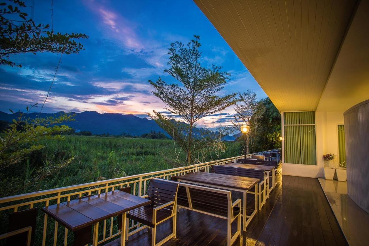 The Vista Pool Villa Kanchanaburi Ngoại thất bức ảnh